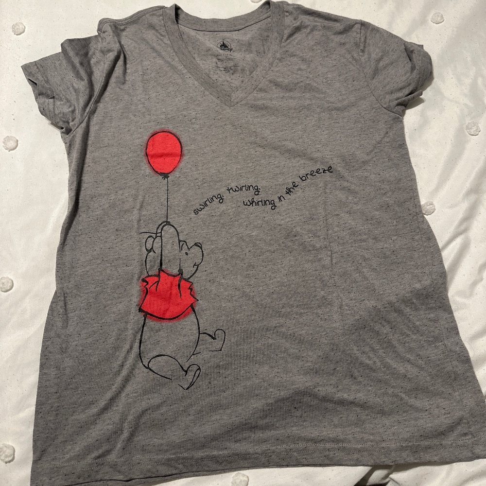 Disney v neck